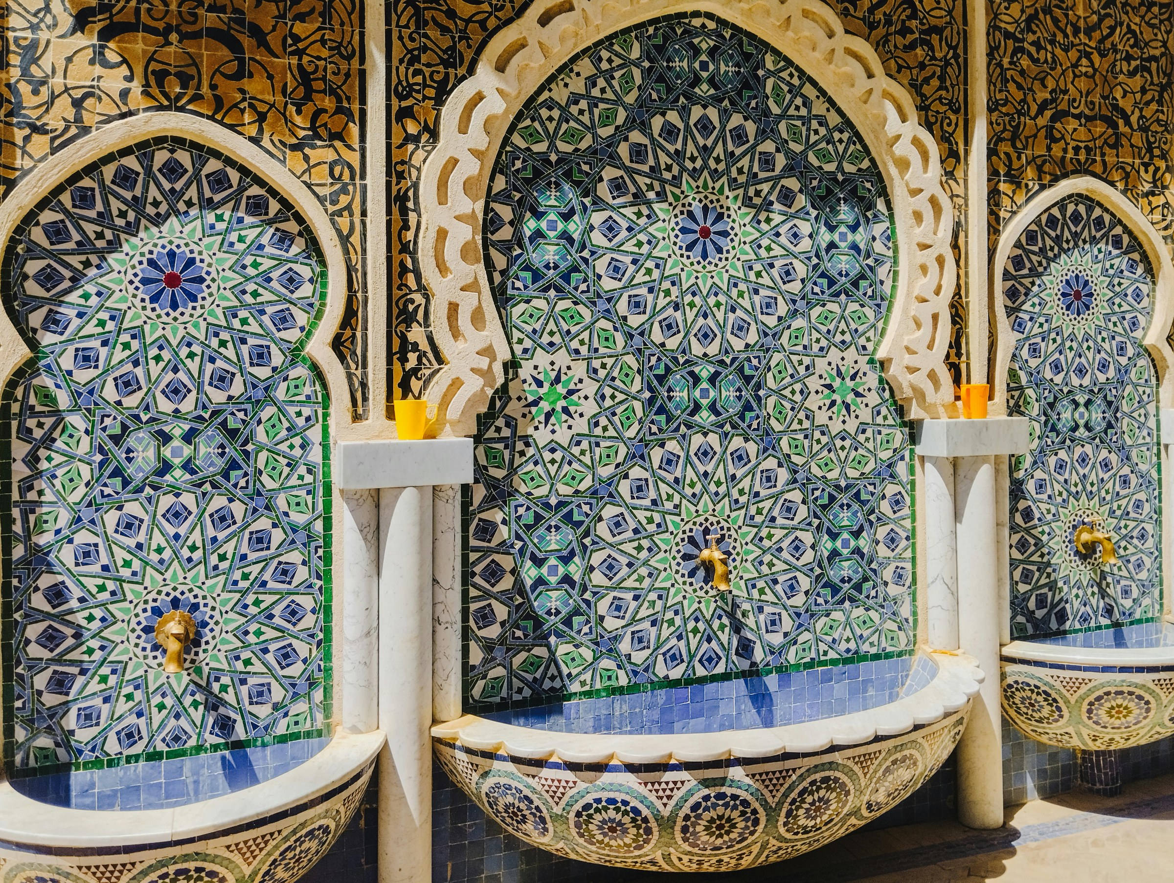 Traditional crafts and cultural experiences in Fes, including ceramics, zellige, food walks and medina viewpoints.
