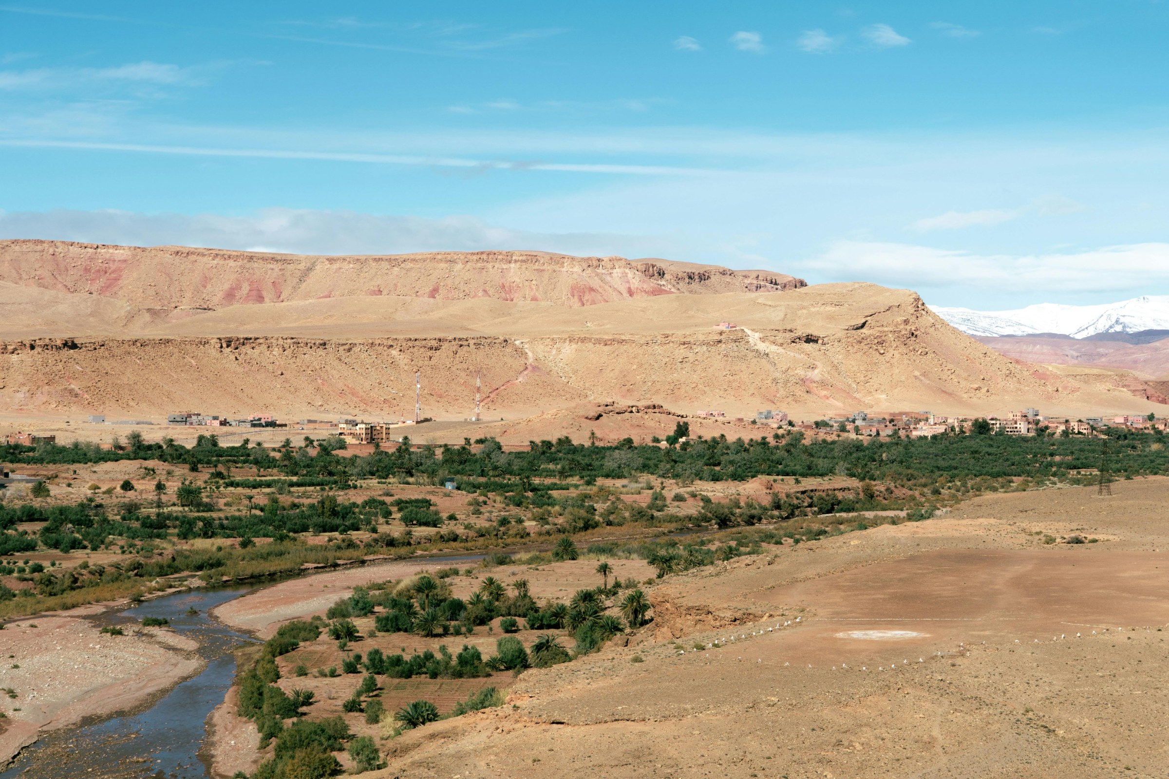 Scenic route from Merzouga to Fes through the Ziz Valley and Middle Atlas during a private luxury Morocco tour.