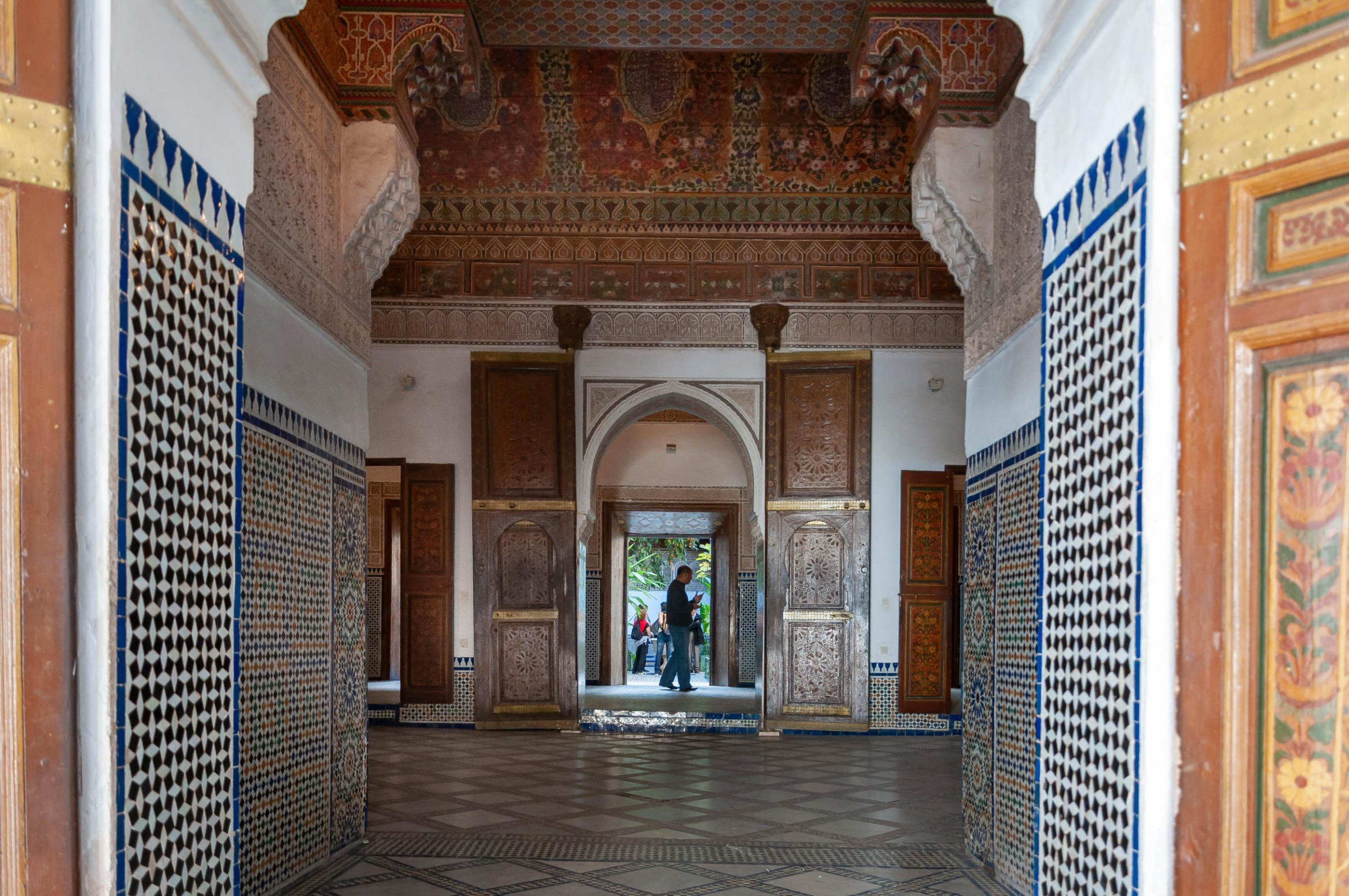Executive cultural immersion in Fes with private artisan encounters, food experiences, social enterprise visits and premium riad dining.