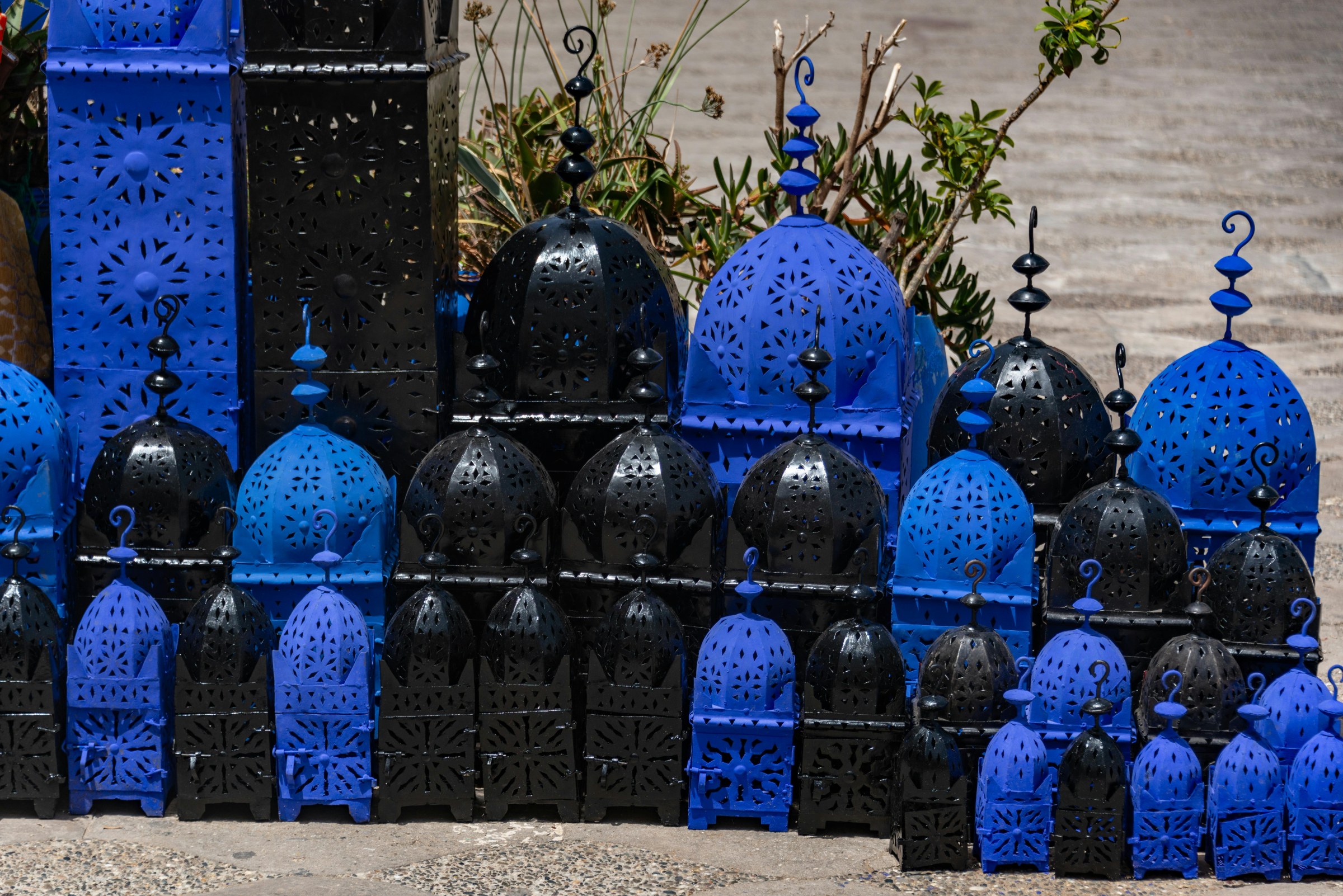 Moroccan cooking class, artisan workshops and slow travel experiences in Marrakech before traveling to Essaouira.